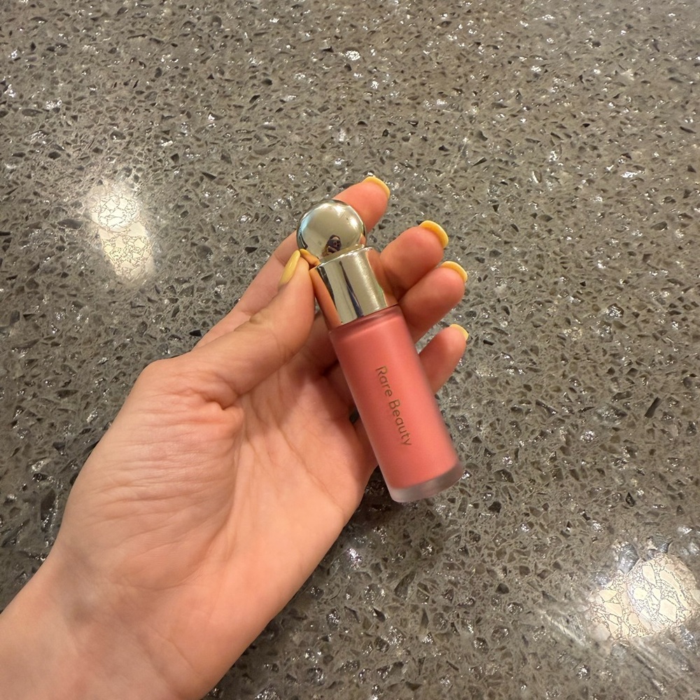 Rare Beauty Soft Pink Liquid Blush